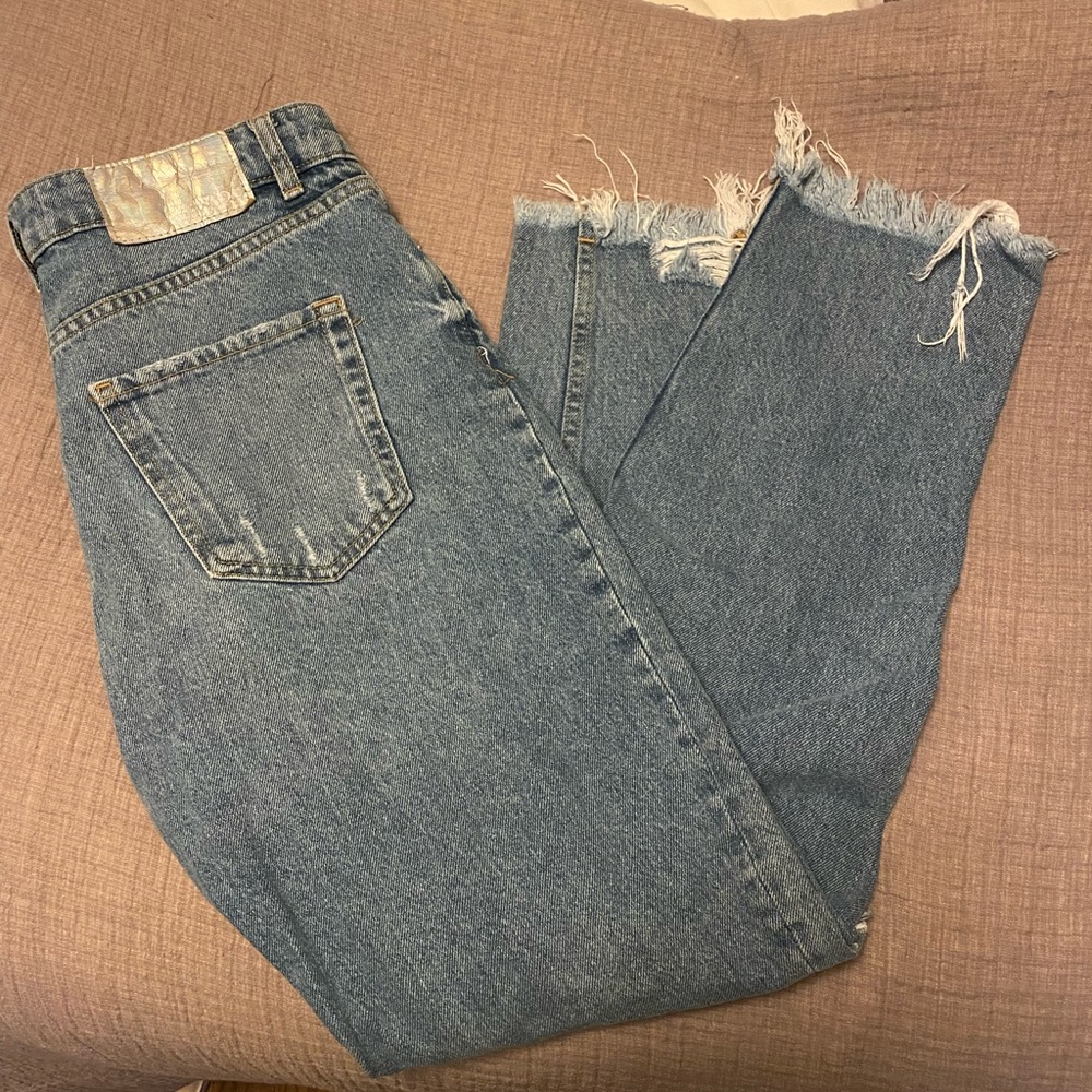 Zara jeans size 6